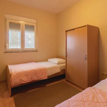 Apartamento Julija Klovica Vi *
