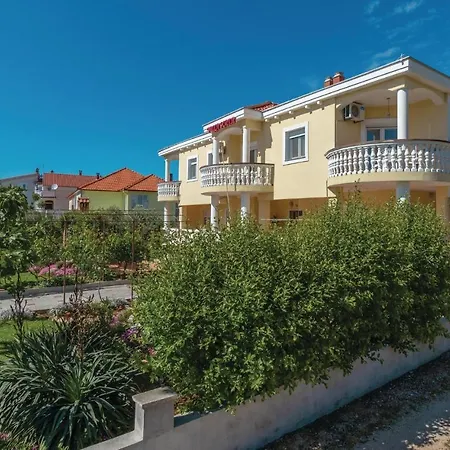 Apartment Julija Klovica Vi Zadar