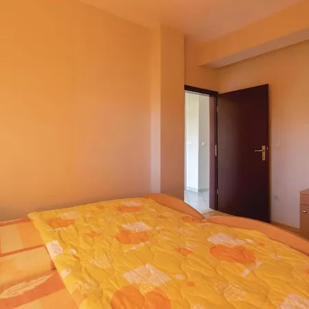 Apartment Julija Klovica Vi *